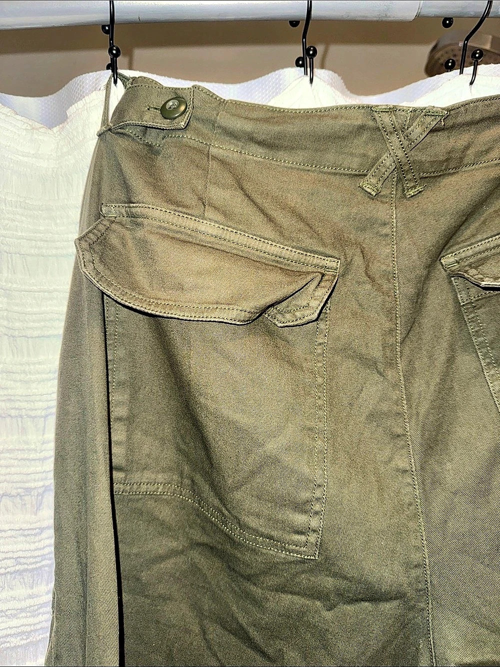 Universal Thread Cargo Pants - Picture 3 of 5